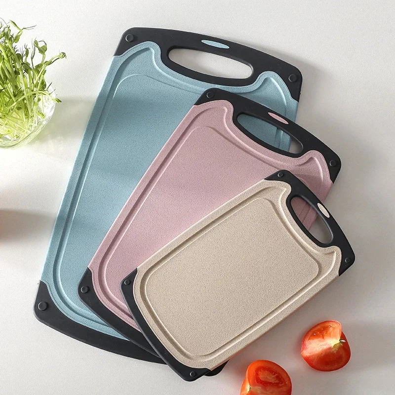 

1PCS Cutting Board Wheat Straw Vegetable Fruit Meat Chopping Board Hanging Hole Spilover Prevention Kitchen Accessory Household