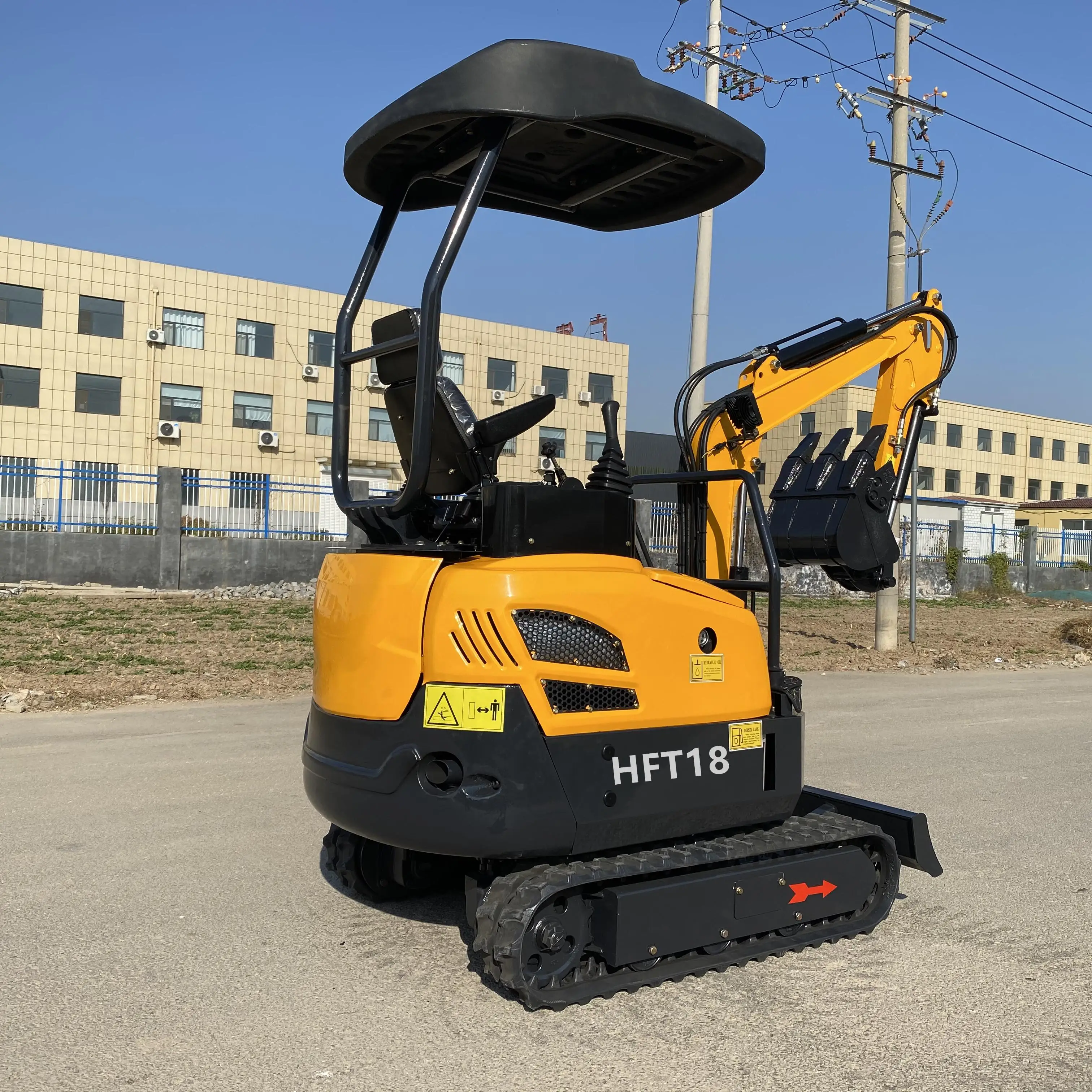 

China cheap new mini digger crawler excavator 1.8 ton mini excavator