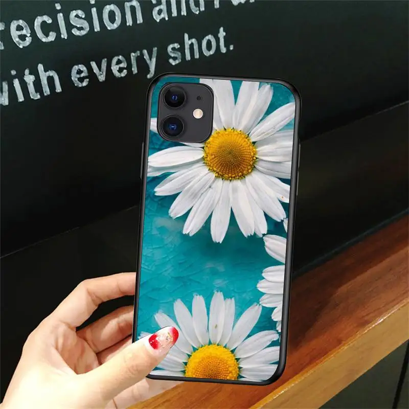 

Vintage Flower Daisy Pattern Phone Case For Iphone 6 6s 7 8plus X Xr 11 12 Mini Pro Max Nax Fundas Cover