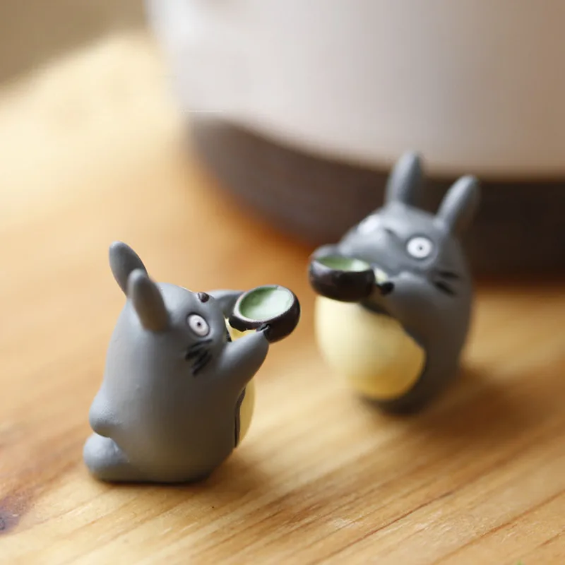 

Anime My Neighbor Kawaii Totoro with Bowl Micro Fairy Garden Miniature Decoration Figures Terrarium/Dollhouse DIY Accessories
