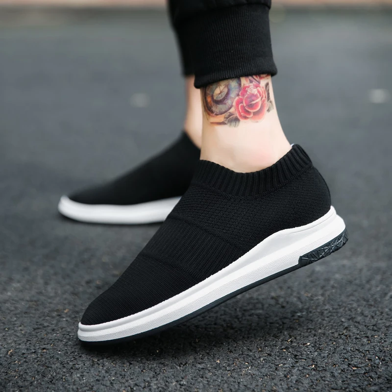 

2021 Breathable Runway Shoes Casual Sneakers for Teens Boys School Shoes Male Slip On Spring Loafers Mens Summer Jogging Shoes