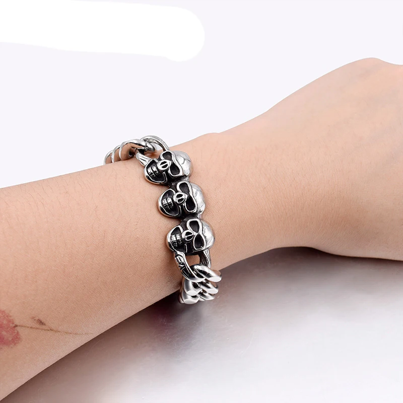 

Anniversary skull head for charistmas halloween gift,stainless steel high quality chain skeleton bracelet man men 2019 pop B386
