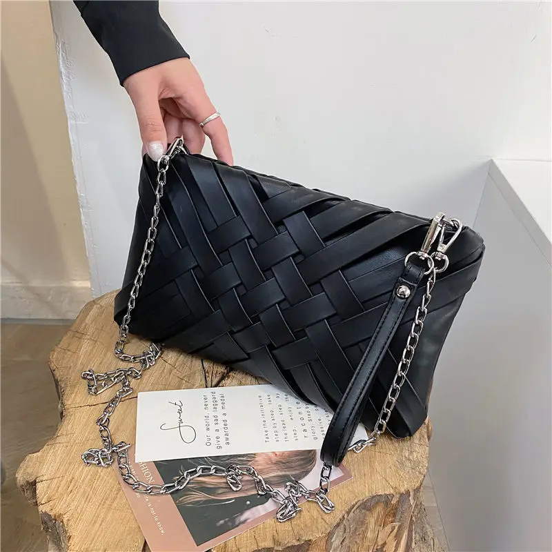 

Women's Chain Fashion Exquisite Messenger Bag Ladies Luxury Designer Shoulder Bag Solid Color Pu Leather Clutch