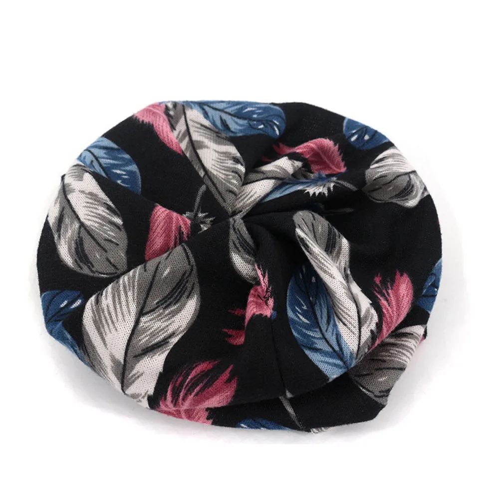 Осенне-зимняя вязаная шапка для женщин модная с узором в виде перьев красивые