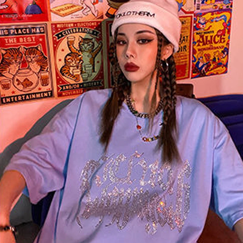 Футболка Стразы унисекс с буквенным принтом женская уличная одежда черная