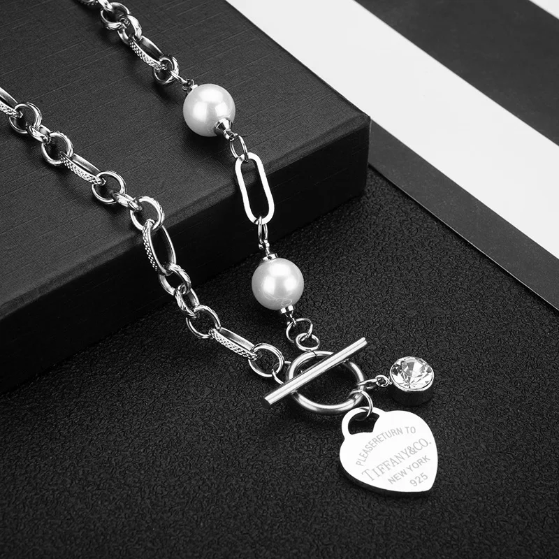 

Punk Heart-shaped Pendant Choker Necklace for Women Female Hip Hop Stainless Steel Jewelry Big Pearl Clavicle Chain Necklace