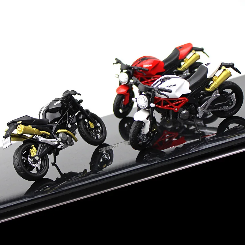 

1: 18 home children's toys plastic car decoration off-road vehicle collection office model toy die casting motorcycle simulation