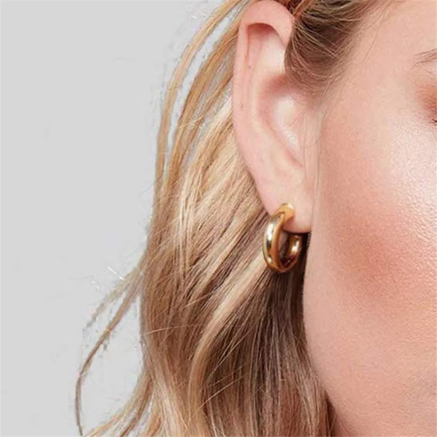 

2021 New Fashion Women Earring 14K Gold Light Coarse Open Ear Hoop Women Sexy Party Round Earring Fashion Jewerly Accessories