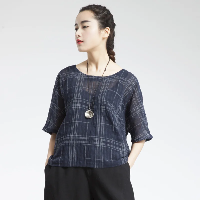 Женская клетчатая футболка XITAO белая свободная с круглым вырезом и коротким