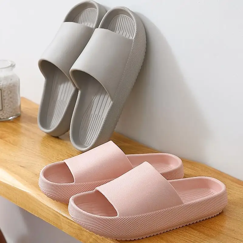 

Шлепанцы для ванной на платформе 1,5 см, Эва, мягкая подошва, Нескользящие, летние пляжные сандалии, для отдыха, для мужчин и женщин