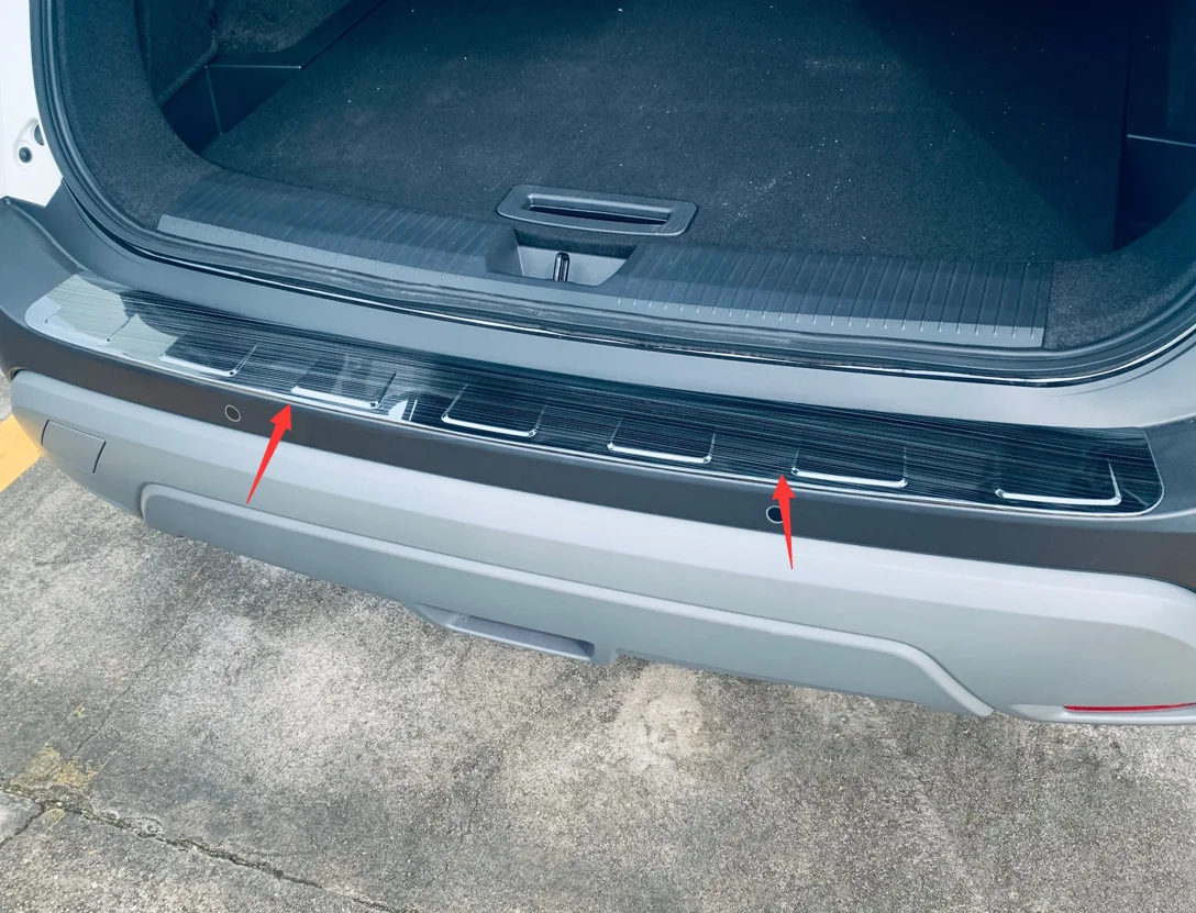 

Black Rear Outer Bumper Protector Guard Cover For Nissan Rogue X-Trail 2021-2022 Scuff Plate Stainless Steel
