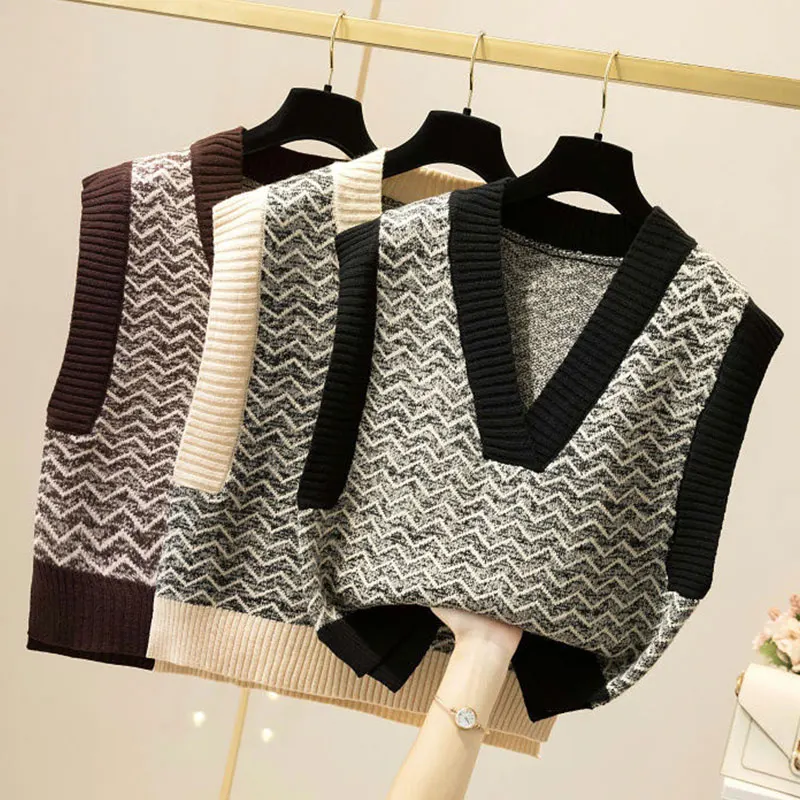 

Winter Korean Style Striped Short Sweater Vest Women Sleeveless V Neck Knitted Pullover Loose Coat Jumper Mujer Woman Clothes