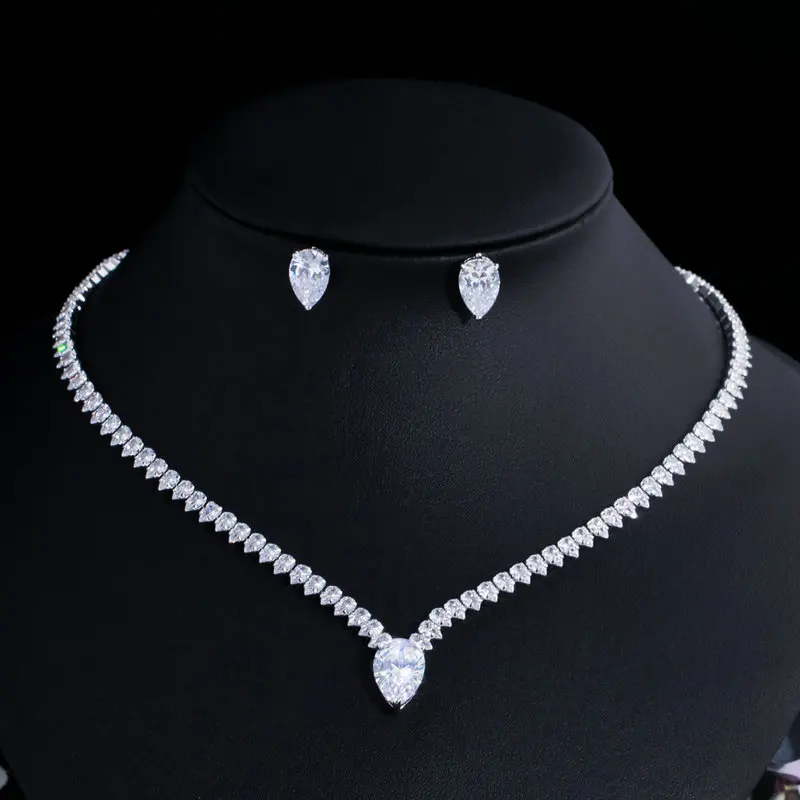 

2021 Korean bridal costume jewelry cubic zircon shiny water drop chokers necklace earring wedding cz jewelry set for female