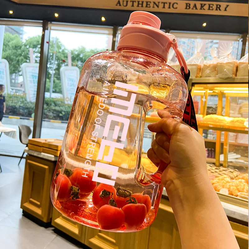 

Sports Water Bottle Super Large Capacity 2200ml Water Cup Leak-proof for Men and Women Outdoor Travel Plastic Cup BPA Free
