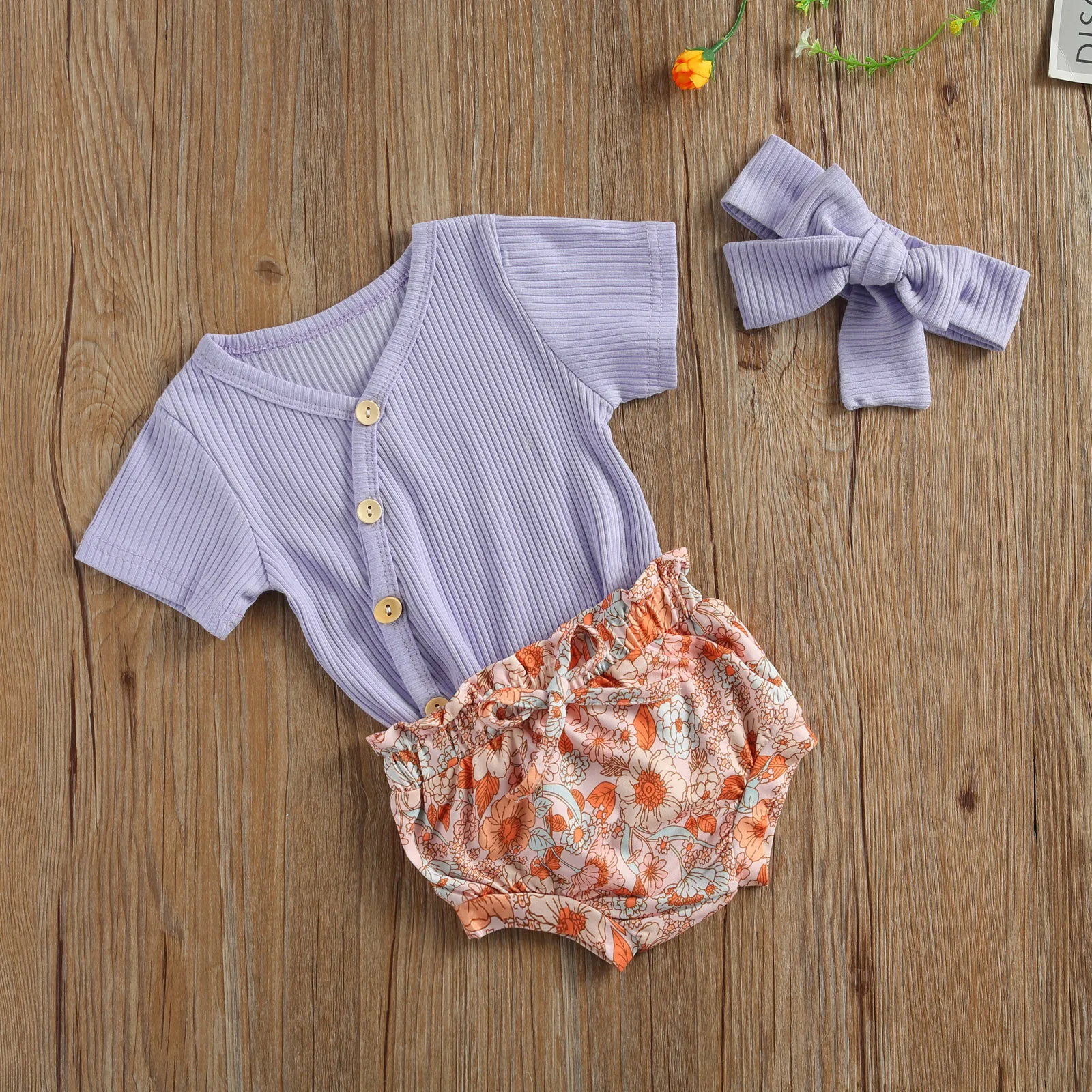 2021 Infant Short-sleeved Romper + Shorts Headband Button Design Flower Print Sweet Summer Clothing Hot Sale |