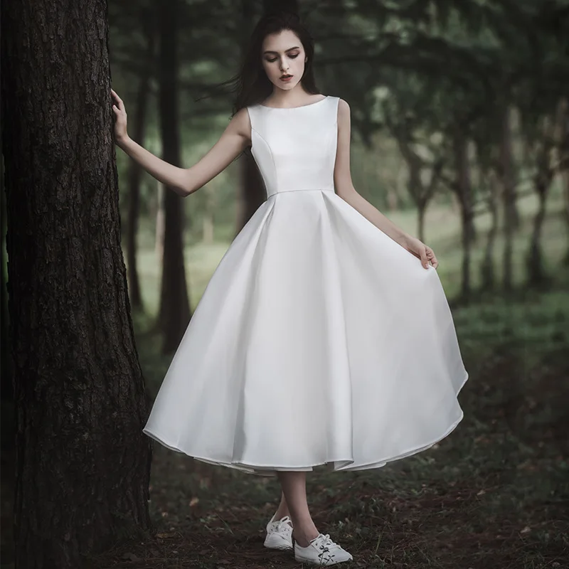 luxury quality fashion women's round neck dress high-end satin white wedding dress dignified temperament elegant wedding dress