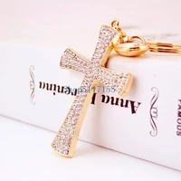 free shipping 100pcslot rhinestone cross keychain purse hanger baby showers baptism christening party favors and giveaway gifts