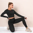 Комплект Спортивный женский из 2 предметов, укороченный топ с длинным рукавом и бесшовные леггинсы с завышенной талией