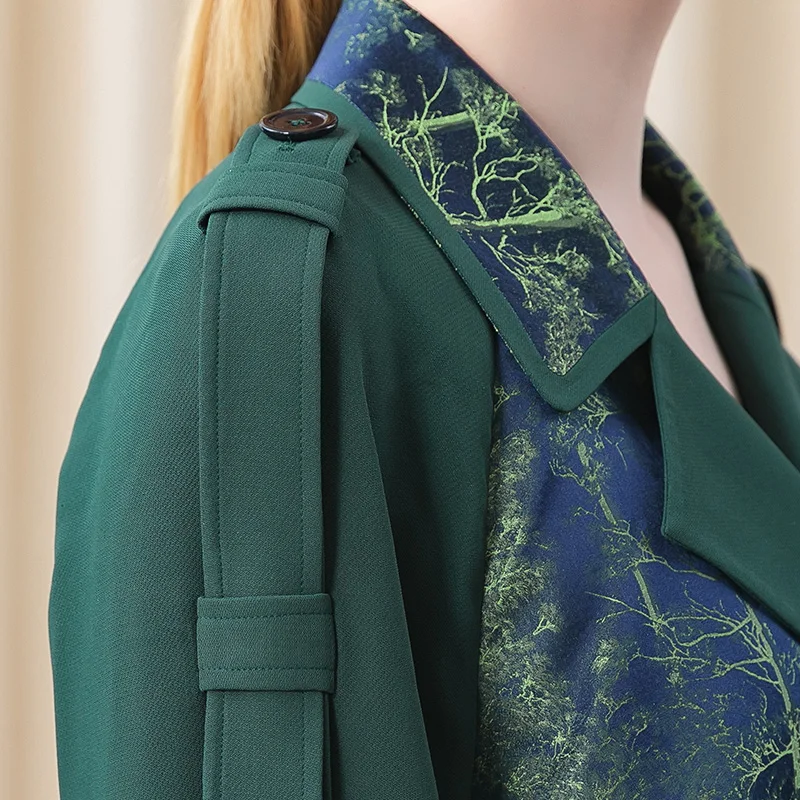 

VOA Heavy Silk 60m/m Dark Green Bump Yarn-dyed Jacquard Stitching Lapel Four Button Long Sleeve Loose Trench Coat FE117