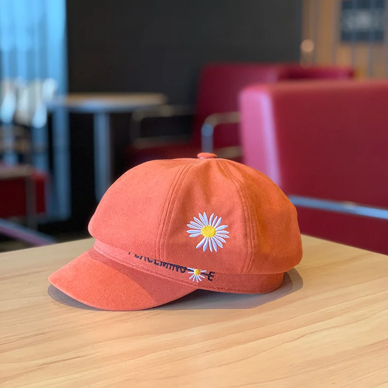 Маленькая шляпа с ромашками и цветами Женская Корейская версия весенне-осеннего