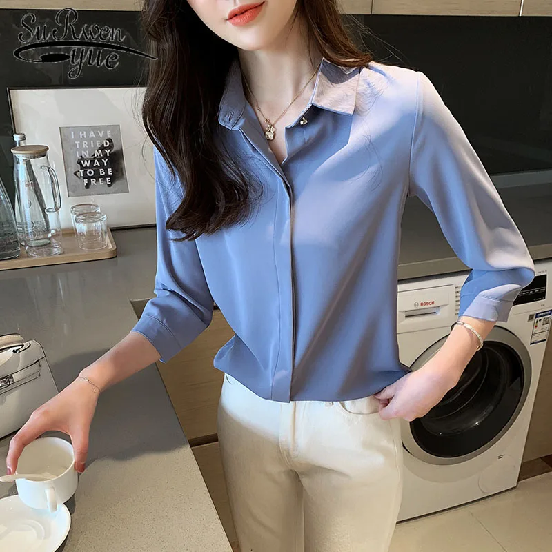 

Plus Size Woman Shirt Solid Chiffon Blouse Women 2021 Autumn Fashion Korean Tops Office Lady Clothes with Button Blusas 10551