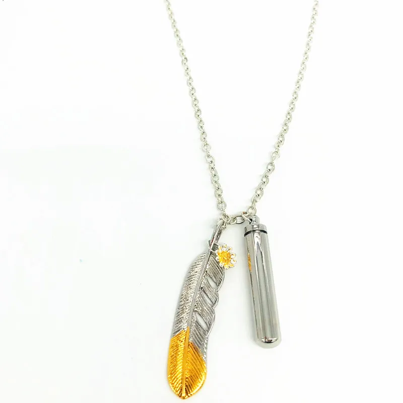 

GD Quan Zhilong Necklace Personality Feather Daisy Pendant Necklace Tide Brand Men and Women Bungee Hip Hop Hip Hop Pendant