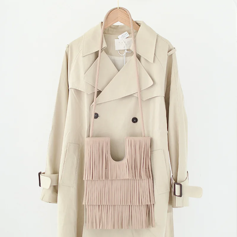 

[Женская новая Короткая классическая индивидуальная универсальная сумка из искусственной кожи с кисточками и ручками, сумка-мессенджер, же...