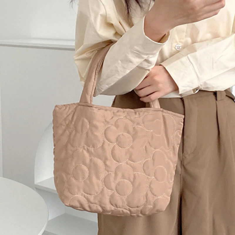 

Shopping Bags Durable Travel Storage Sweet Embroidered Flowers Reusable Women Portable Lunch Bag Handbags Organizer Pouch