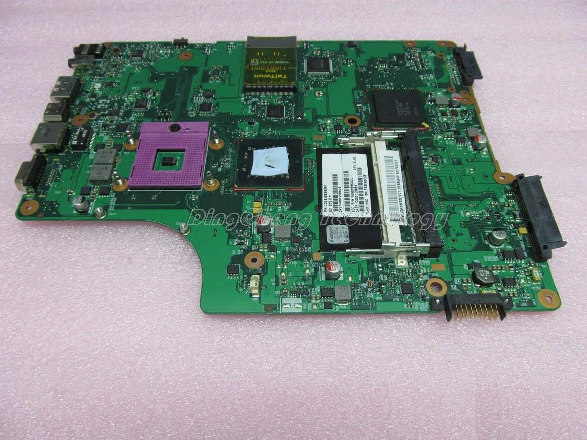 

Laptop Motherboard For Toshiba A500 A505 V000198010 CS10M-6050A2250201-MB-A02 HM55 DDR2 Mainboard 100% tested