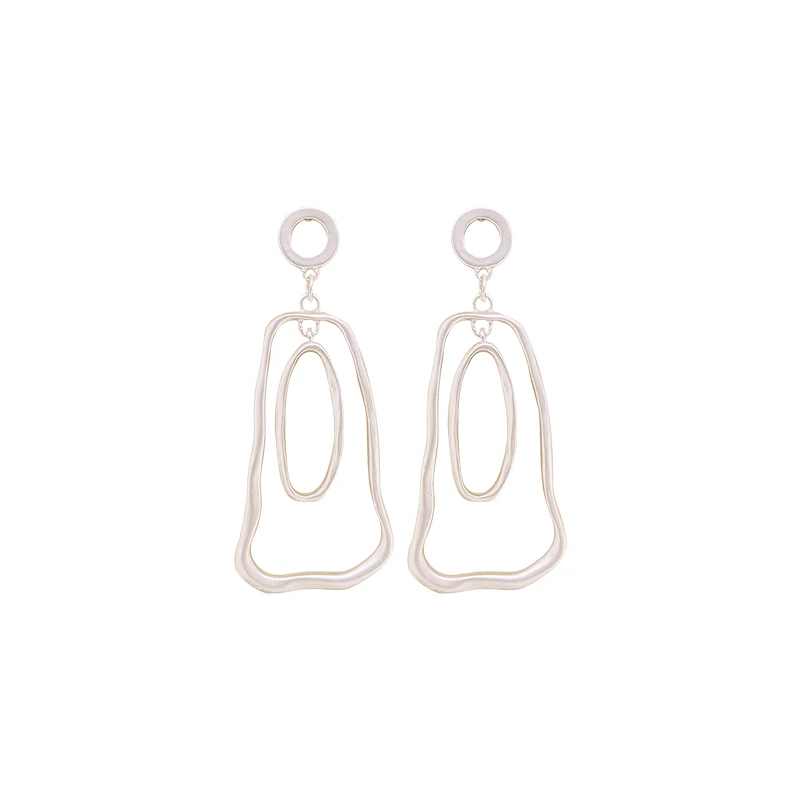 

Geometric Earrings European and American Exaggerated Round Drop Earrings for Women Retro Long Uneven Drawing Chip Metal Earrings