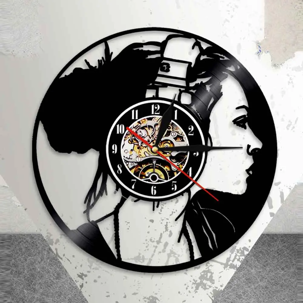 Музыкальные наушники для девочек прослушивание музыки настенные часы винтажные