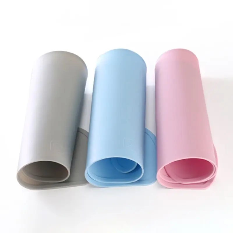 

Cloud Shape Silicone Table Mat Placemat for Kids Baby Toddlers Non Slip BPA Free Kitchen Pad