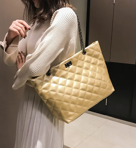 

2019 Leisure Ladies Handbag Big Lingge Bag Chain Bag Large Capacity Shoulder Messenger Bag Ladies Purses and Handbags Women Bag