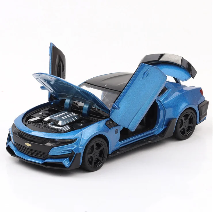

1: 32 simulation komaro car model alloy acousto optic car model car model ornaments children's toys birthday gift blue car