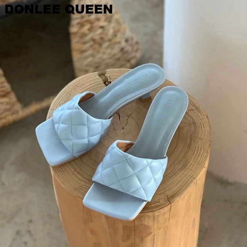 

2020 Square Toe Slippers Women Peep Toe Med Heel 4cm Slides Summer Shoe Women Embroidery Mule Massage Outsole Slipper Size 35-41