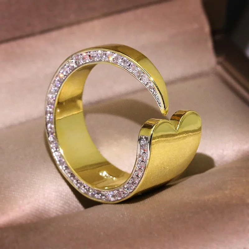 

Fashion Round Heart Rings for Women Temperament Love Around Finger Crystal Party Wedding Opening Ring Female Jewelry Whole Sale