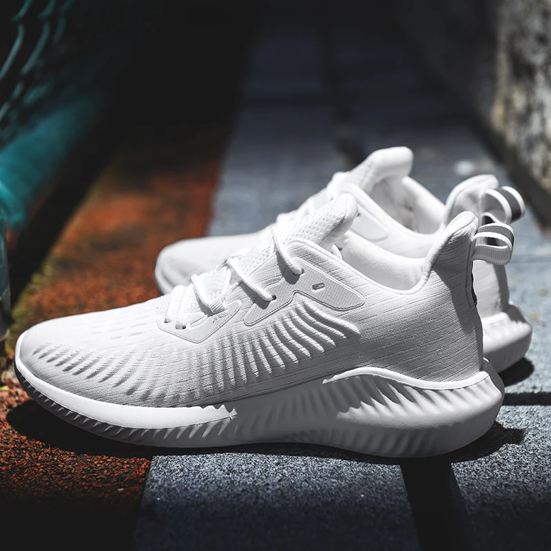 

Кроссовки мужские легкие дышащие, модная повседневная спортивная обувь, без шнуровки, летние работы