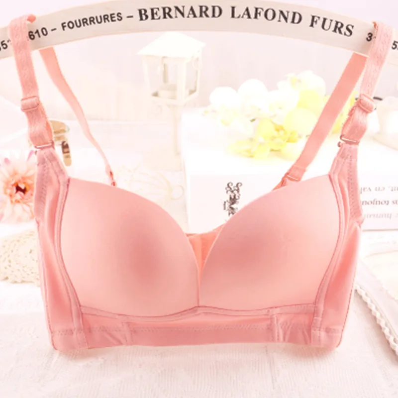 Новое нижнее белье удобное пикантное без ободков собранное тонкое из коллекции