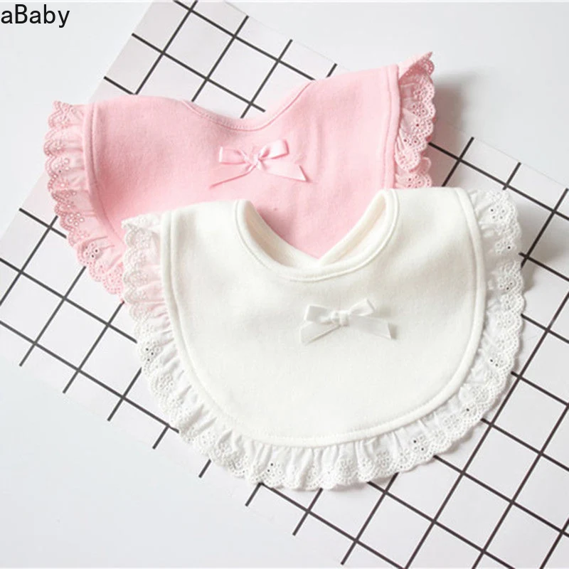 

Fashionable cotton newborn lace bow baby bib cute male and female baby burp cloth baby bib baby saliva towel