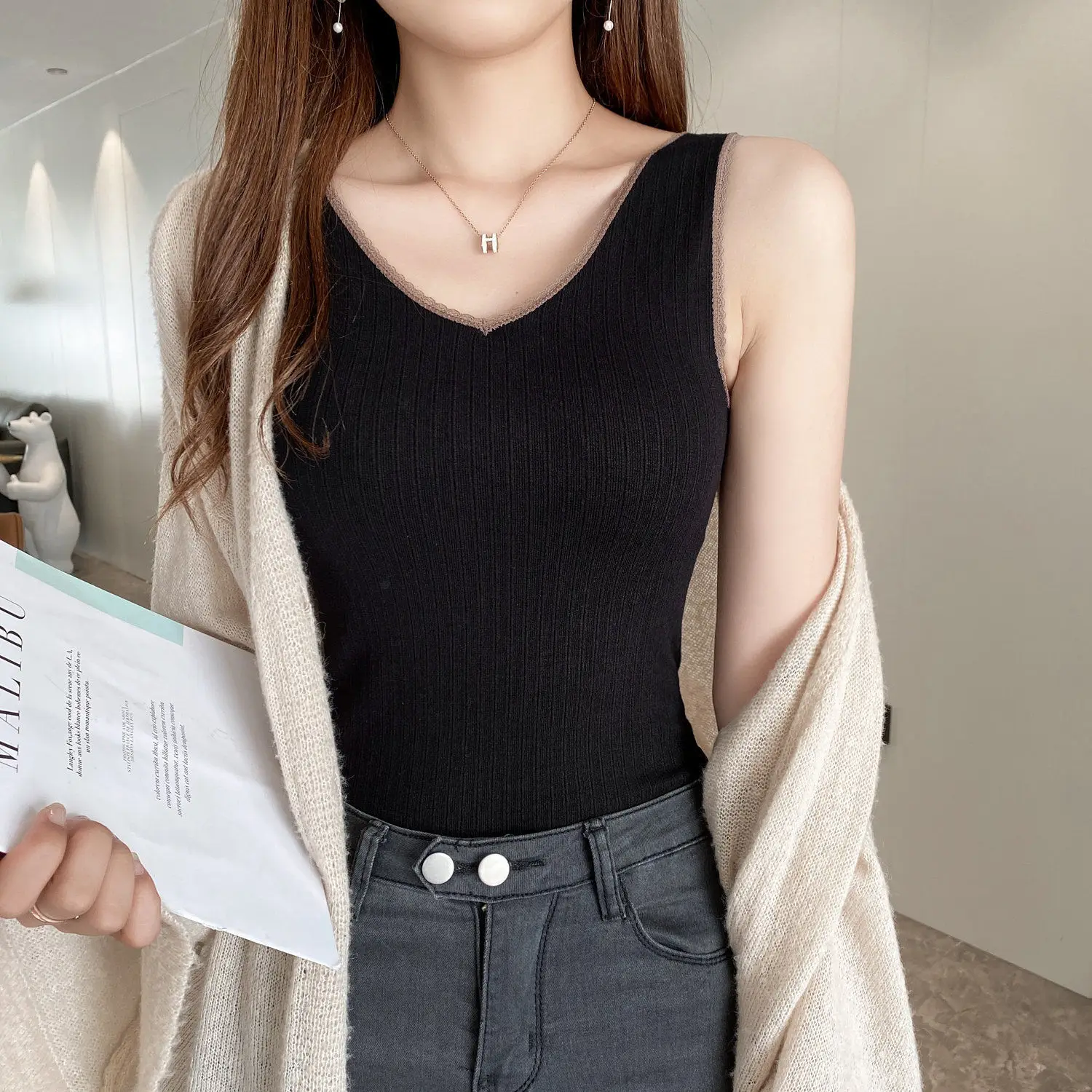 

Женское термобелье, сезон осень-зима 2021, Новые майки, женские толстые майки из кашемира, облегающие кружевные топы без рукавов, M855