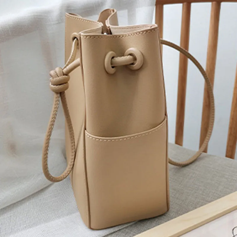 

Women's Handbags