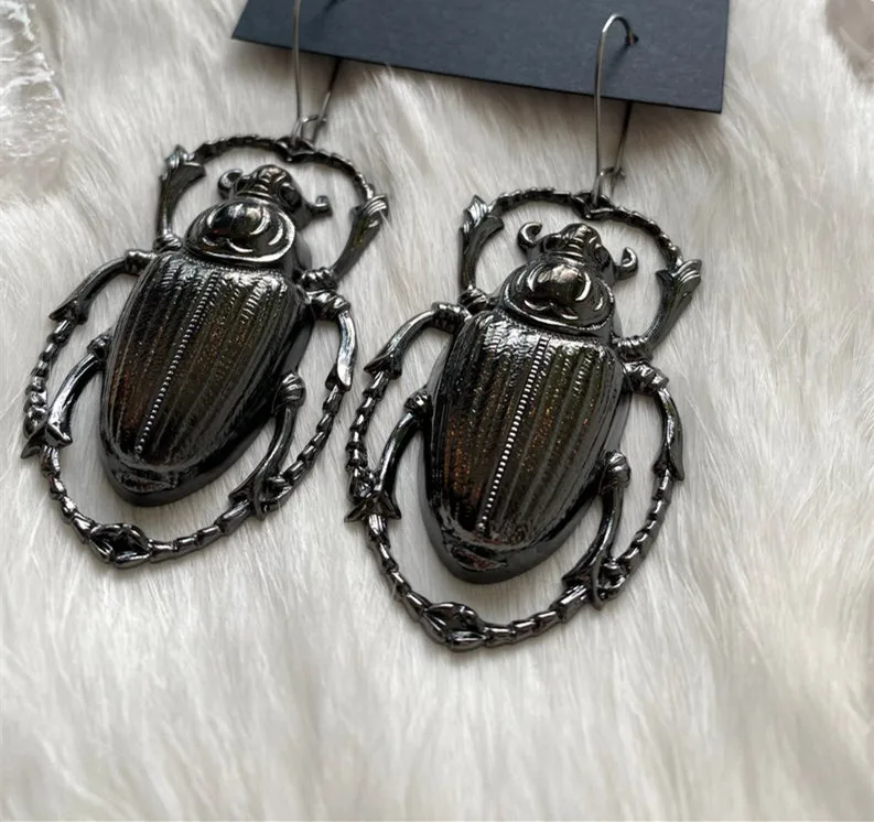 Женские серьги в стиле панк Goth Black Giant Scarab Beetle массивное ювелирное изделие виде