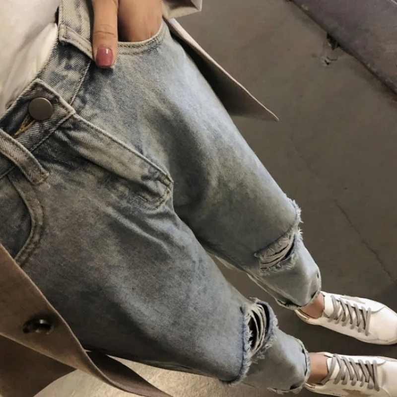 

Korean student autumn and winter loose high waist nine-point beggar pants knee hole jeans female Harlan daddy pants female