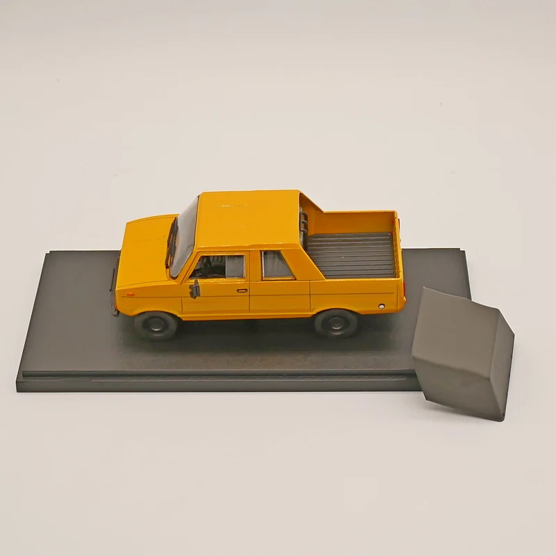 Модель игрушечного автомобиля из сплава под давлением ixo 1:43 TARPAN 237|ixo 1:43|diecast model