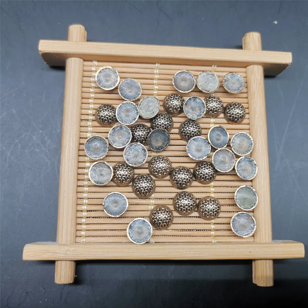 8MM Round Pattern Studs Flat Back Rhinestones Iron On Metal Clothing Accessories Punk Spikes 30Pcs Small Beads Crystal Crafts - купить по