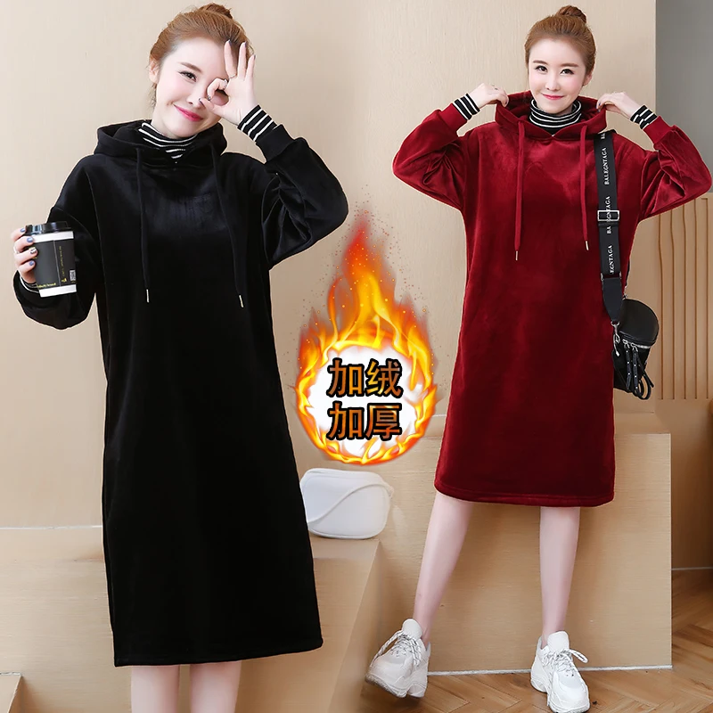 Женское бархатное платье с капюшоном размера плюс теплое свободное приталенное