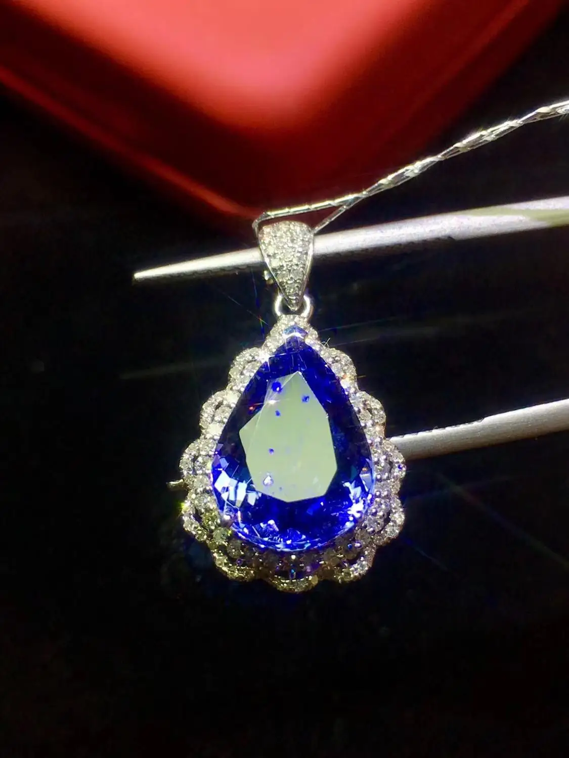 Изысканное ювелирное изделие оригинал 18 К белое золото 100% натуральный синий