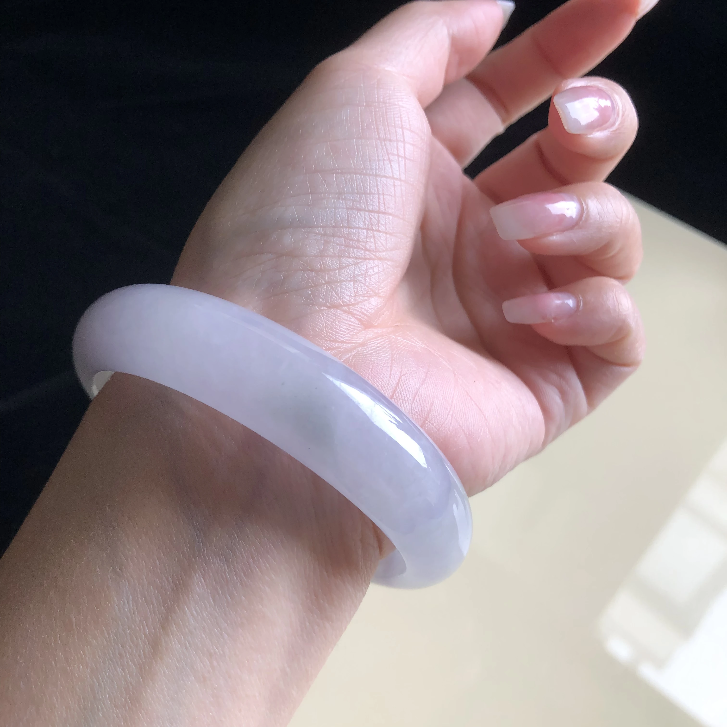 

Burma 100%Genuine High-end Jadeite Bracelet Jewelry Jade Bangles For Women 59mm (With Certificate)