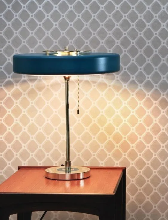Modern metal table lamp colorful luxury desk | Освещение