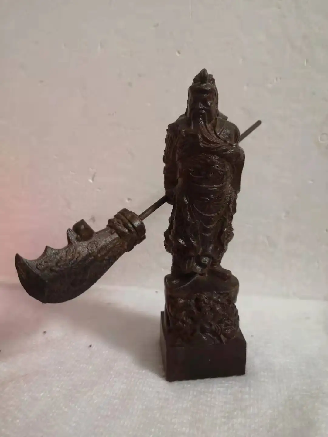 

Сложная Коллекционная Китайская классическая деревянная статуя вырезанная вручную-Guan Gong.